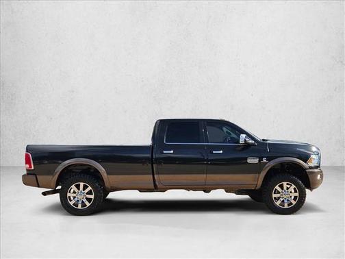 Brilliant Black Crystal Pearlcoat 2017 RAM 3500 Longhorn