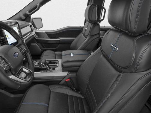 Star White Metallic Tri-Coat 2026 Ford F-150 Platinum