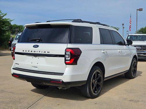 2022 Ford Expedition Limited