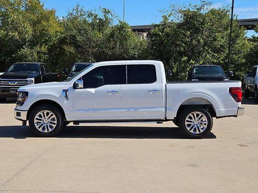 Oxford White 2026 Ford F-150 XLT