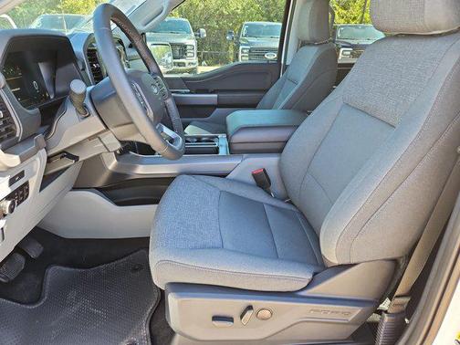 Oxford White 2026 Ford F-150 XLT