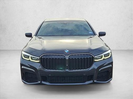 2021 BMW 740 740i