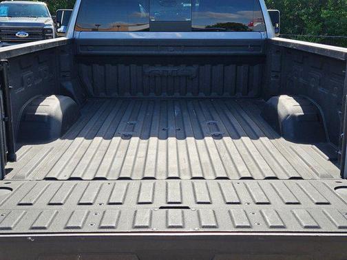Sterling Metallic 2024 GMC Sierra 2500 AT4