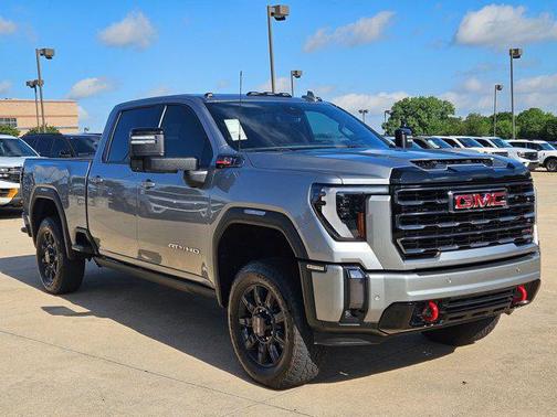 Sterling Metallic 2024 GMC Sierra 2500 AT4