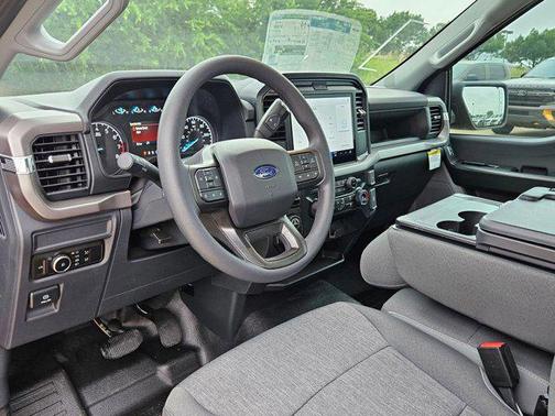 Agate Black Metallic 2026 Ford F-150 XL