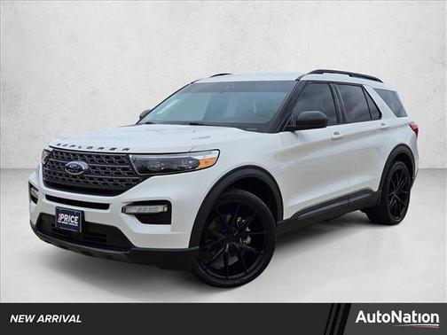 Star White Metallic Tri-Coat 2021 Ford Explorer XLT