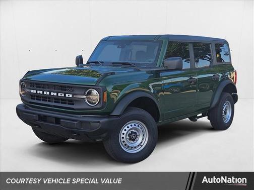 2025 Ford Bronco Base