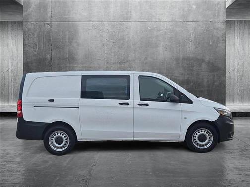 2019 Mercedes-Benz Metris Base