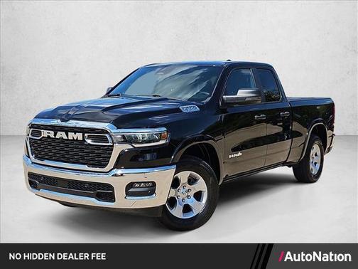 Diamond Black Crystal Pearlcoat 2025 RAM 1500 Big Horn/Lone Star