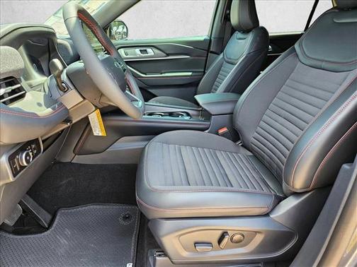 Carbonized Gray Metallic 2026 Ford Explorer ST-Line