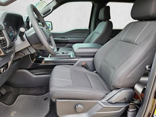 Agate Black Metallic 2026 Ford F-150 STX