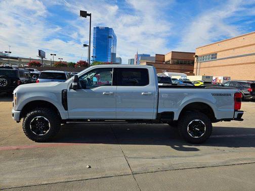 2025 Ford F-250 XLT