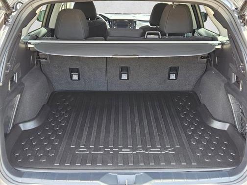 Brilliant Bronze Metallic 2023 Subaru Outback Premium