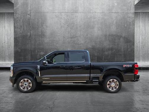 2025 Ford F-350 King Ranch