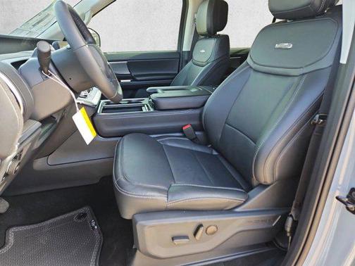 Glacier Gray Metallic Tri-Coat 2026 Ford Expedition Max Platinum