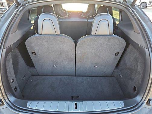 2018 Tesla Model X 75D