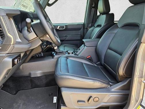 Carbonized Gray Metallic 2026 Ford Bronco Badlands