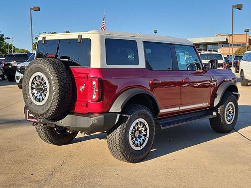 Ruby Red Metallic Tinted Clearcoat 2026 Ford Bronco Outer Banks