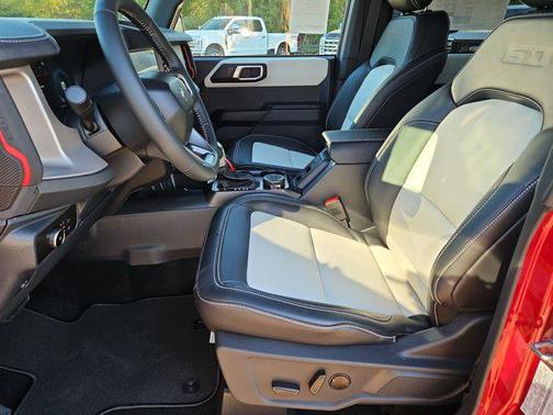 Ruby Red Metallic Tinted Clearcoat 2026 Ford Bronco Outer Banks