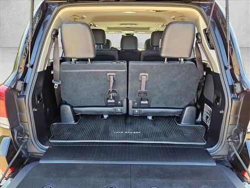 2020 Toyota Land Cruiser Base