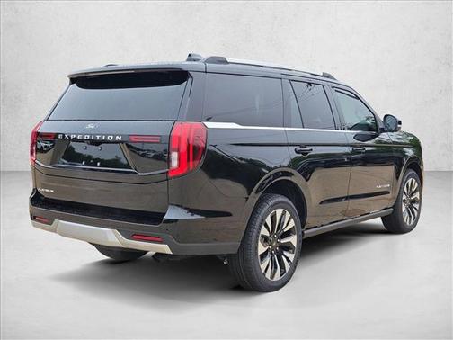 Agate Black Metallic 2026 Ford Expedition Platinum