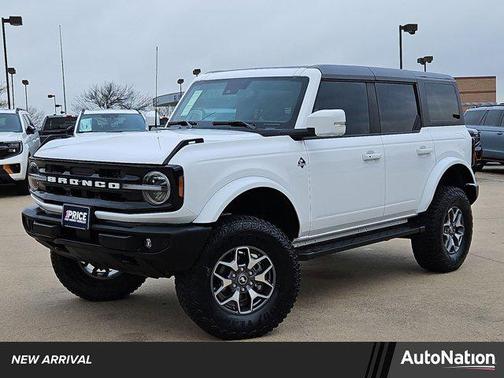 2024 Ford Bronco Outer Banks