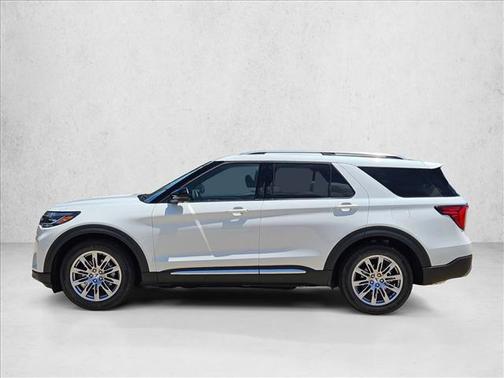 Star White Metallic Tri-Coat 2026 Ford Explorer Platinum