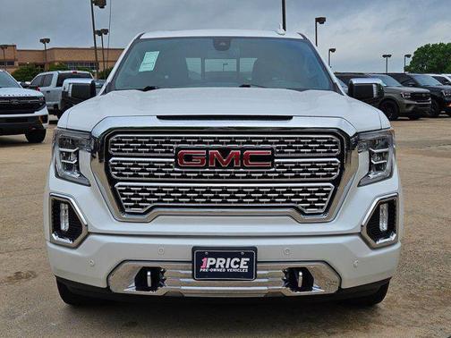 White Frost Tricoat 2022 GMC Sierra 1500 Denali