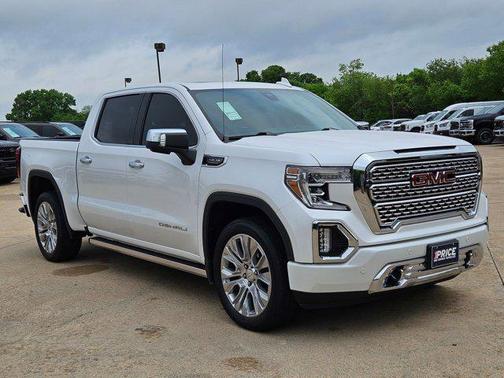 White Frost Tricoat 2022 GMC Sierra 1500 Denali