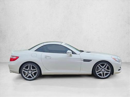 White 2014 Mercedes-Benz SLK-Class SLK 250