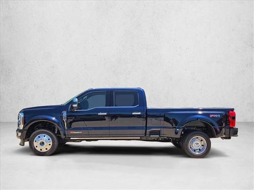 2025 Ford F-450 Platinum