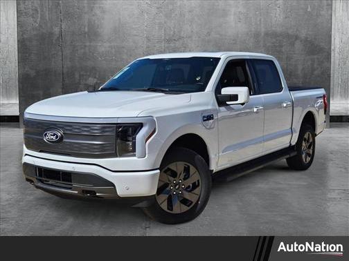2025 Ford F-150 Lightning LARIAT