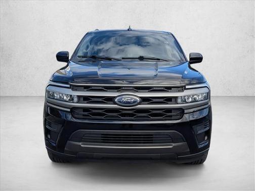 2022 Ford Expedition Max XLT