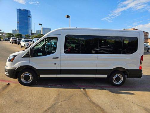 2025 Ford Transit-350 XL