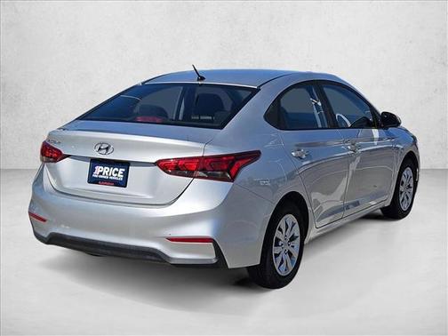 Olympus Silver 2018 Hyundai Accent SE