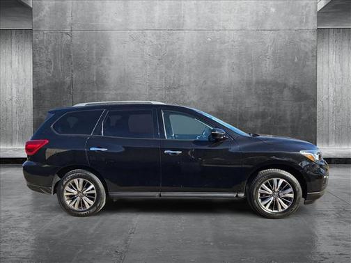 2020 Nissan Pathfinder SV 2WD