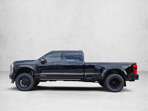 Agate Black Metallic 2026 Ford F-350 Platinum