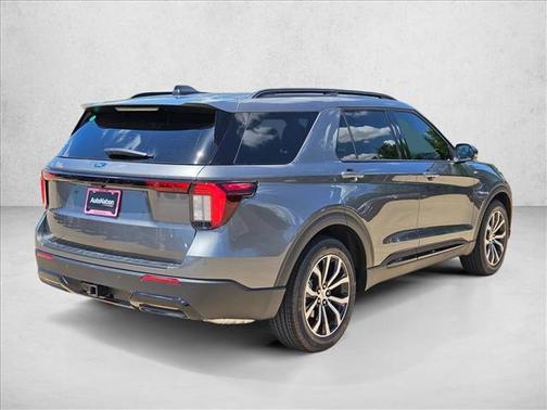 Carbonized Gray Metallic 2026 Ford Explorer ST-Line
