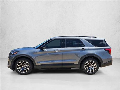 Carbonized Gray Metallic 2026 Ford Explorer ST-Line