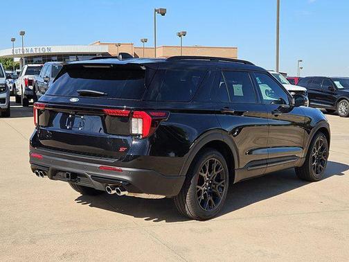 Agate Black Metallic 2027 Ford Explorer ST