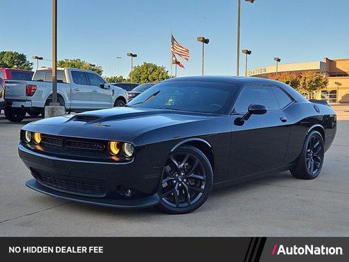 Pitch Black Clearcoat 2020 Dodge Challenger R/T