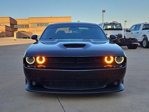 Pitch Black Clearcoat 2020 Dodge Challenger R/T