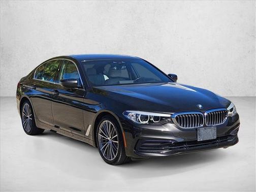 2019 BMW 530 i