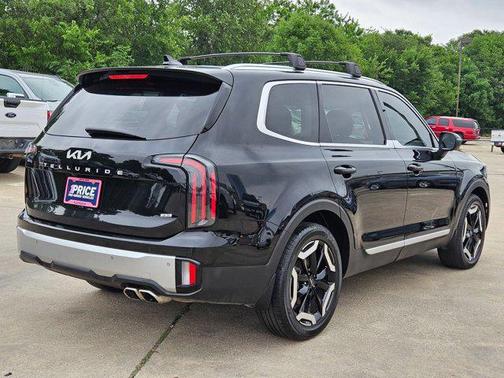 Ebony Black 2023 Kia Telluride EX