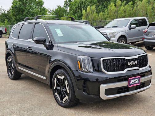 Ebony Black 2023 Kia Telluride EX
