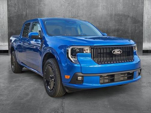 2025 Ford Maverick Lobo Standard