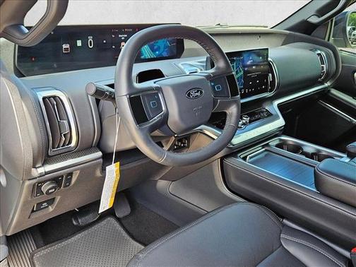 Glacier Gray Metallic Tri-Coat 2026 Ford Expedition Max Platinum