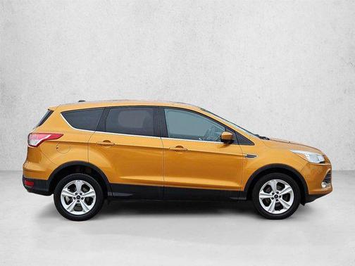 Electric Spice 2016 Ford Escape SE