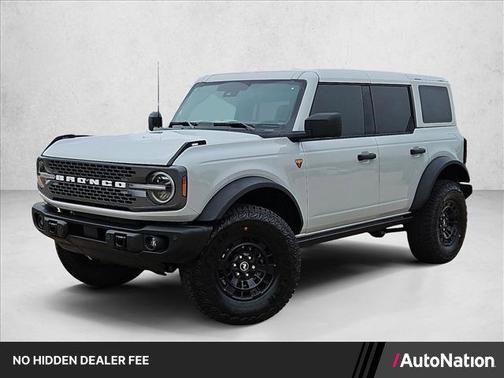 Avalanche Gray 2026 Ford Bronco Badlands