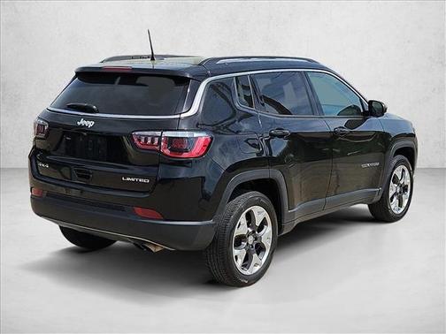 Diamond Black Crystal Pearlcoat 2019 Jeep Compass Limited